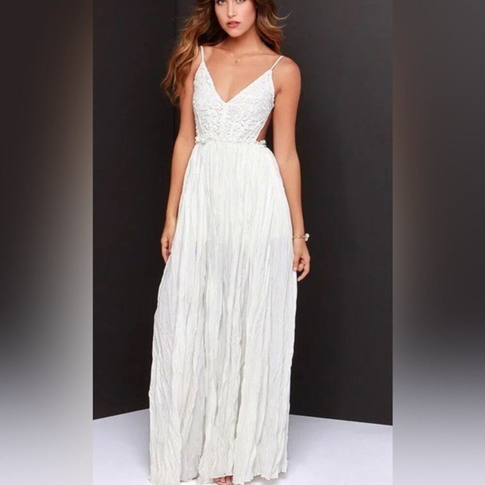 Lulus Snowy Meadow Crocheted Ivory Maxi Dress XL A001472 - Picture 2 of 12